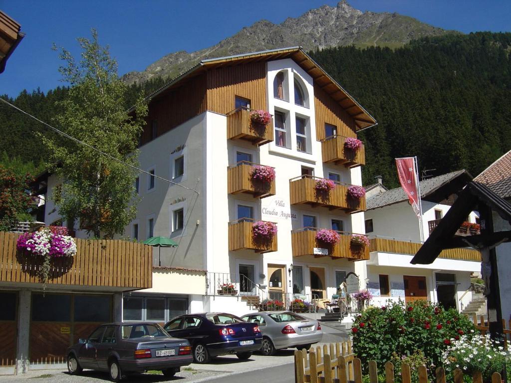 Pension Villa Claudia Augusta Резия Экстерьер фото