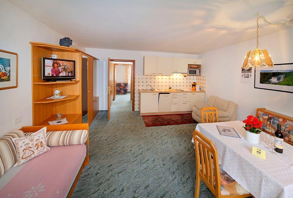 Pension Villa Claudia Augusta Резия Номер фото